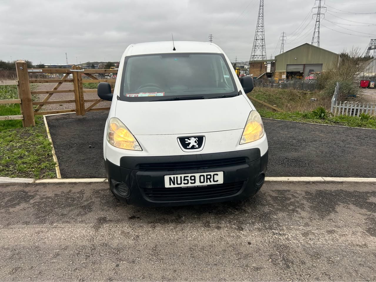 peugeot partner