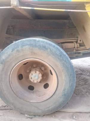 A picture of 2000 Mercedes Benz 814