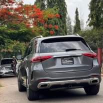 A picture of 2020 MERCEDES BENZ GLE450