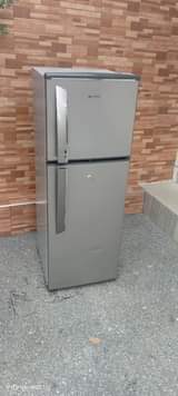 A picture of Nauza fridge yangu ya mo eletro offer lak 330k ujazo