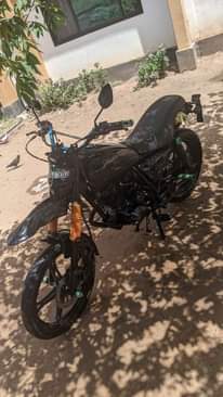 A picture of Skymark gn 125