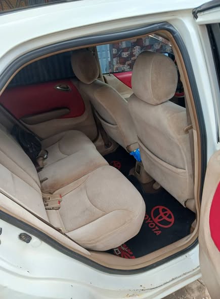 A picture of Honda City 2006