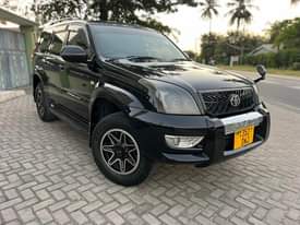 A picture of TOYOTA PRADO DIAMOND DWJ 120
