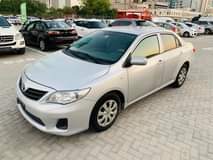 A picture of Toyota Corolla 2013 model neat and clean car just buy