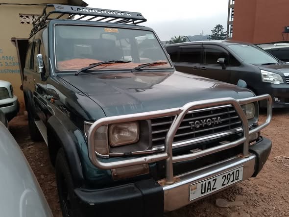 A picture of Toyota Land Cruiser Automatic Diesel Engine For Sale 0704482571 Call