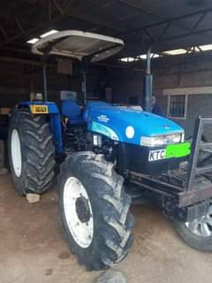 new holland truck