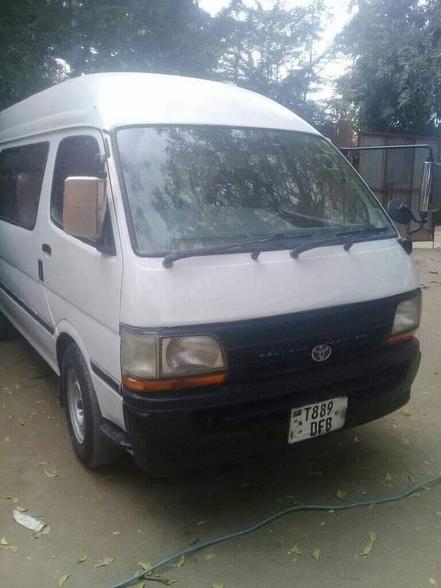 used toyota hiace