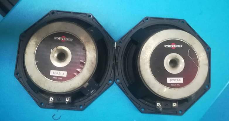 speakers