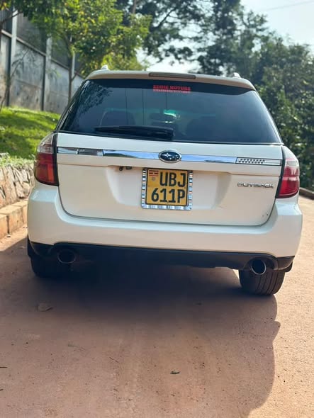 A picture of Subaru outback