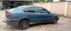 A picture of 2004 Toyota Avensis Saloon