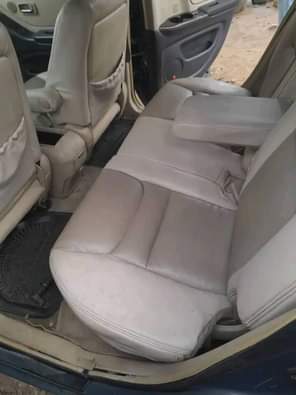 A picture of 2004 05 Highlander up for sale and everything is working
