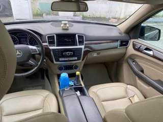 A picture of Awoof deal 012 ML350 Benz