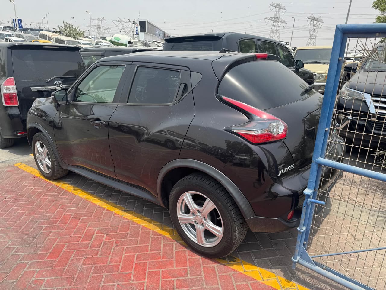 A picture of Juke 2015 4000 usd