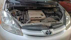 A picture of Nigerian Used 2006 Toyota Sienna