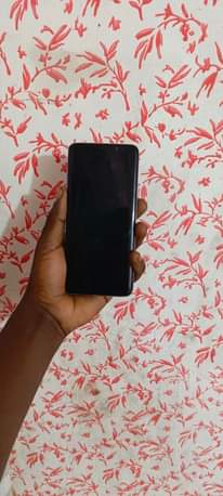 A picture of SAMSUNG S9 PLUS