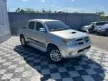 A picture of 2005 Toyota Hilux Double Cab