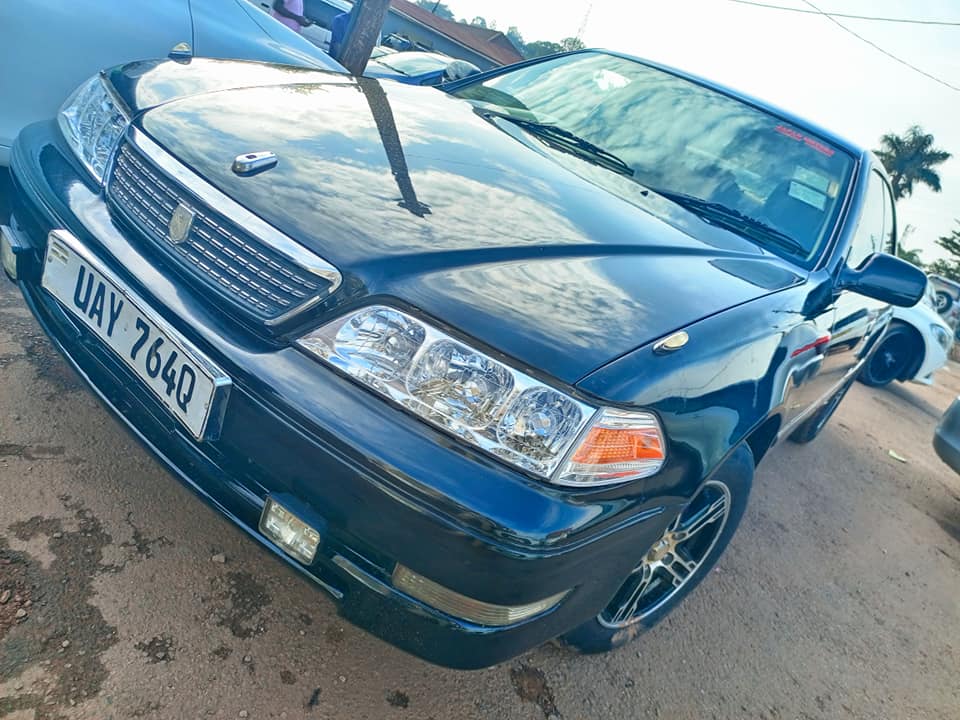A picture of Toyota Mark 2Musota