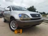 A picture of 2003 HARRIER OLD 0714058883 TOYOTA