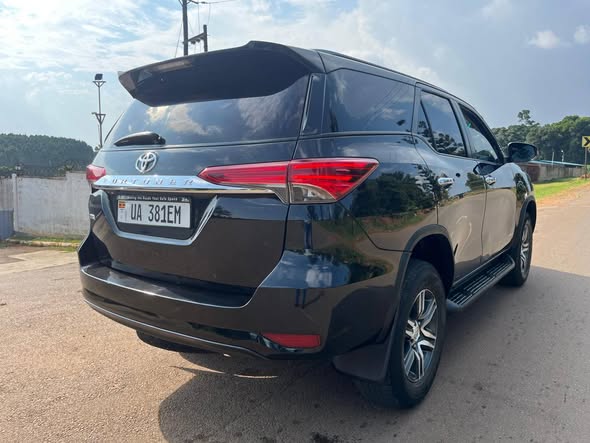 A picture of Toyota Fortuner