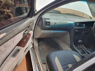 A picture of Cresta milion 2 3 Ipo mwanza Automatic Engine safi 0784857610