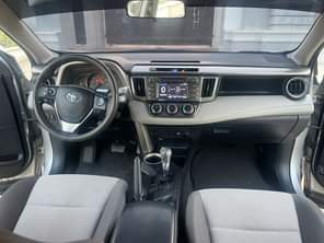 A picture of NEATLY NIGERIAN USED TOYOTA RAV4 2014 MODEL KEY ENTRY WITH