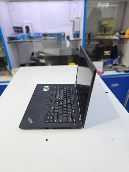 A picture of Lenovo Thinkpad L14