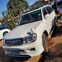 A picture of V8 2000 39M