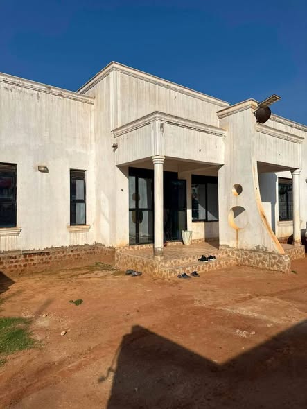 A picture of house on sale located Matugga city 3bedrooms sitting room land