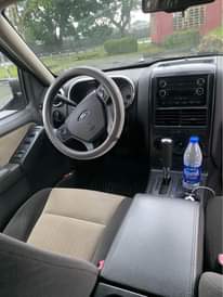 A picture of Ford Explorer