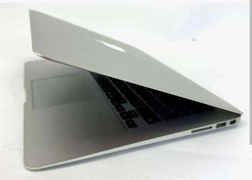 A picture of Uk brand used laptops