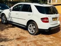 A picture of ML 350 PETROL ENGINE