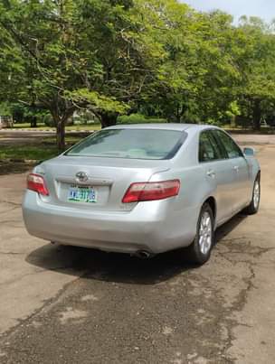 A picture of Camry XLE 08 Keyless 4plugs Everything is working Nothing to