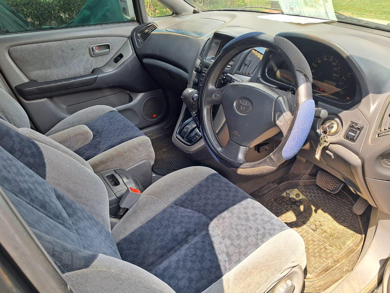 used toyota harrier