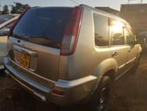 A picture of NISSAN XTRAIL 2004
