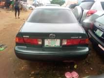 A picture of Toyota Camry 2002