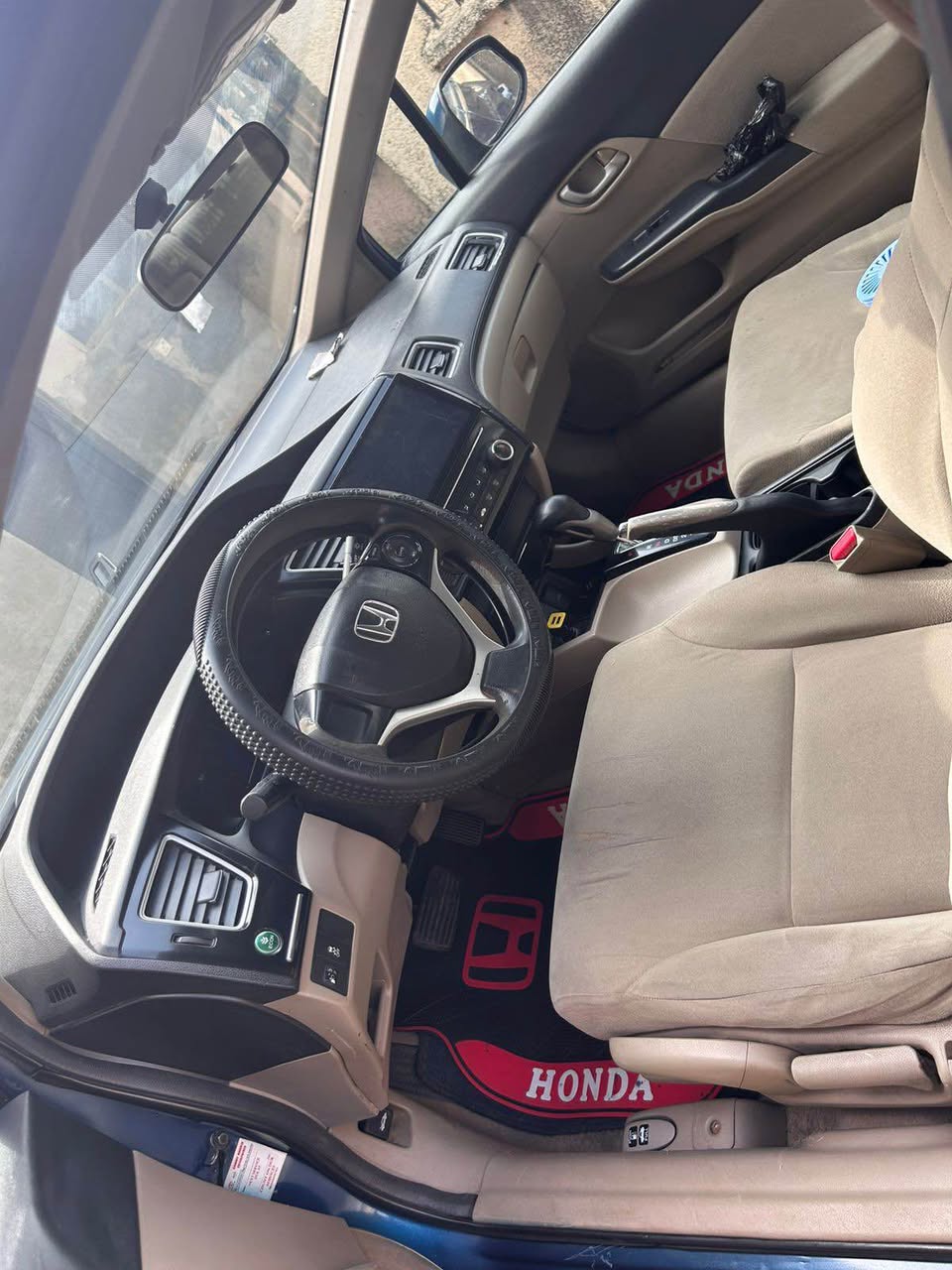 A picture of Distress sale neatly used 2013 Honda Civic with everything working