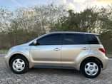 A picture of TOYOTA IST