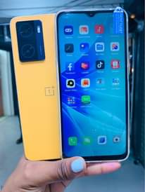 A picture of One plus n20 se