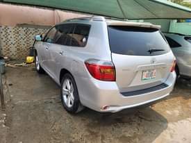 A picture of Toyota Highlander 2008 Model Direct tokunbo Tell 07034654049