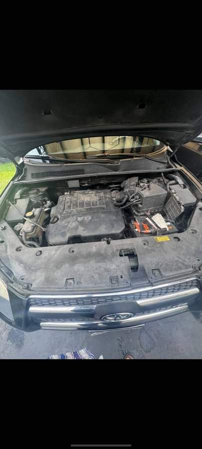 A picture of 2011 Toyota Rav4 2011