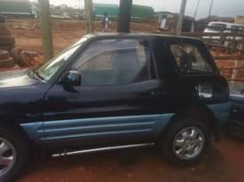A picture of Toyota rav4