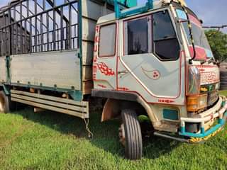 A picture of 1998 Japan Fuso Fighter