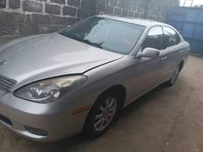 A picture of BELGIUM GRADE LEXUS ES300 SOUND ENGINE SMOOTH GEAR SWEET INTERIOR