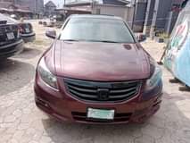 A picture of Buy and drive 2008 Honda accord v6 with Android screen