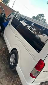 A picture of Toks 2013 model Hiace bus N9.4M Buy and travel .