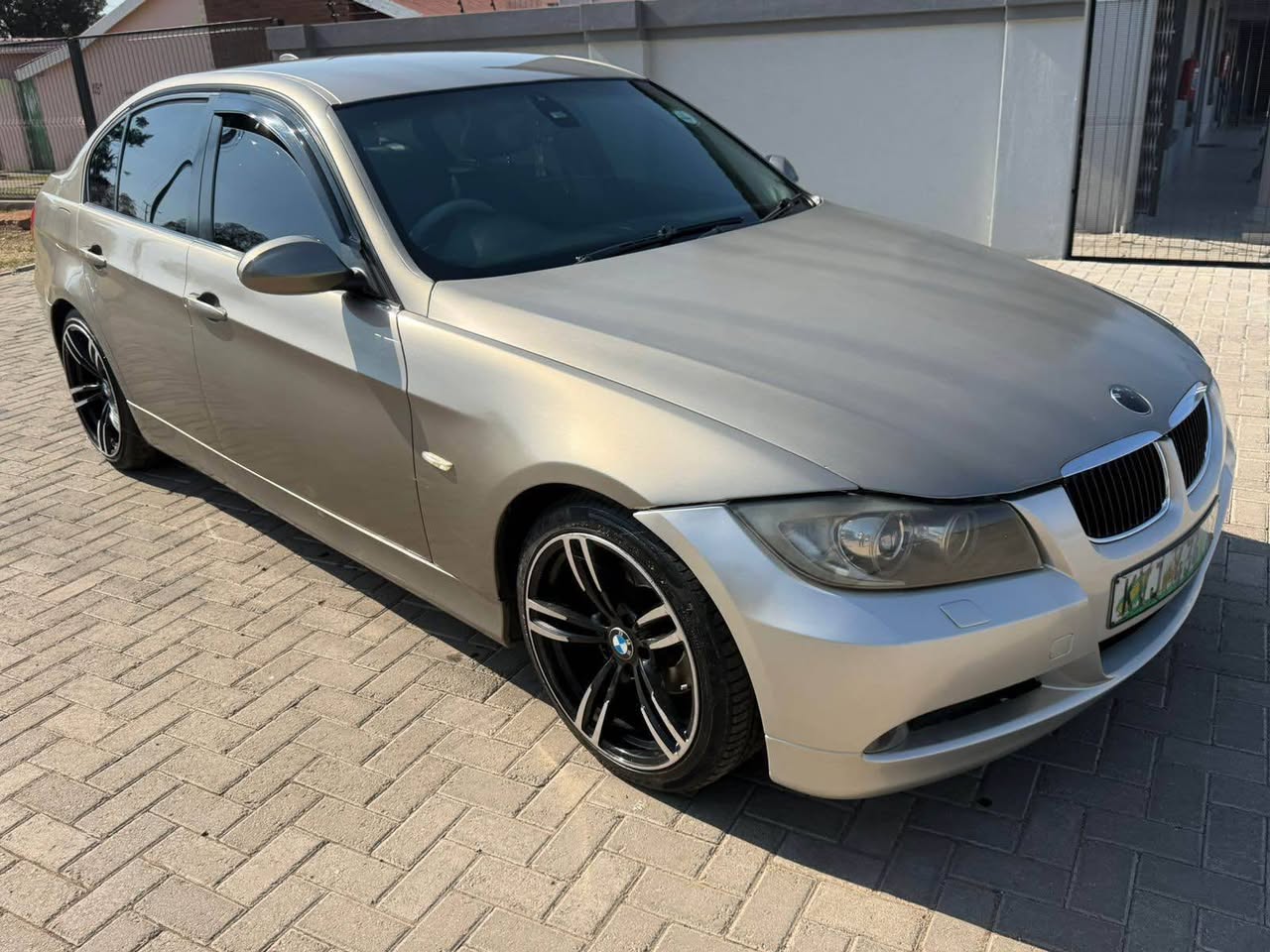 bmw e90