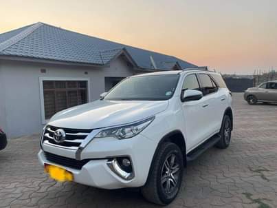used toyota fortuner