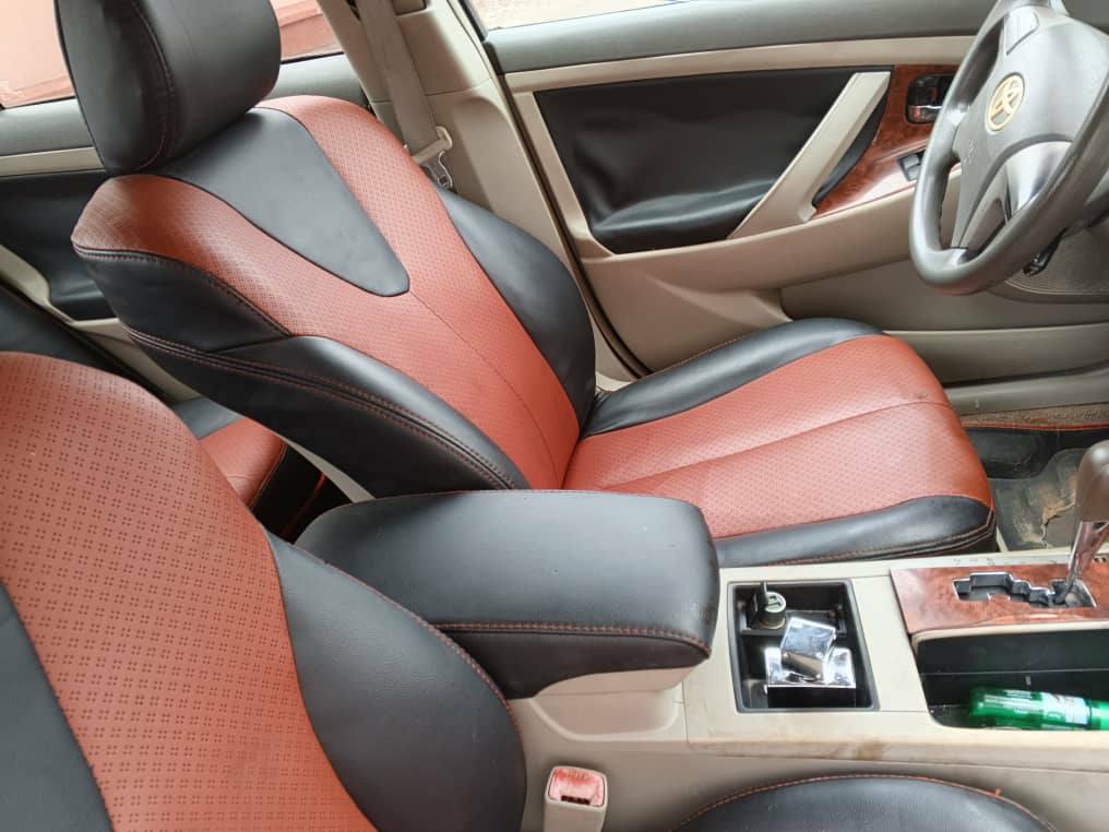 A picture of 2009 toyota camry spider