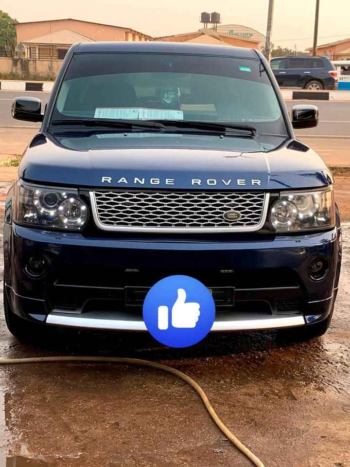 A picture of Range Rover sport Buy and drive 4.5 Location Owerri