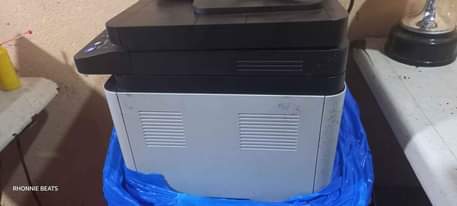 A picture of Brand new printer samsang available